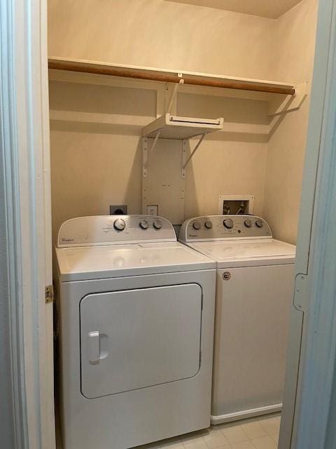 2710 Grants Lake Blvd Unit S4, Sugar Land, TX 77479 - washroom with independent washer and dryer