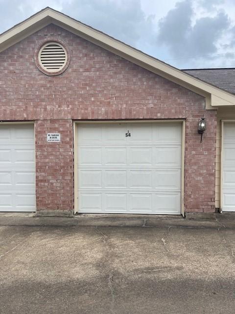 2710 Grants Lake Blvd Unit S4, Sugar Land, TX 77479 - view of garage