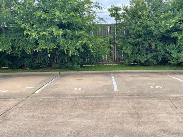 2710 Grants Lake Blvd Unit S4, Sugar Land, TX 77479 - view of uncovered parking lot