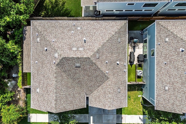 2305 Langston St, Houston, TX 77007 - aerial view of property and surrounding area