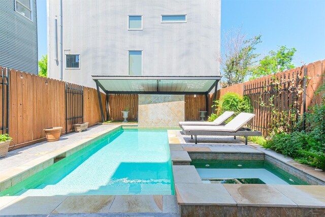 701 Asbury St, Houston, TX 77007 - view of pool featuring a fenced backyard