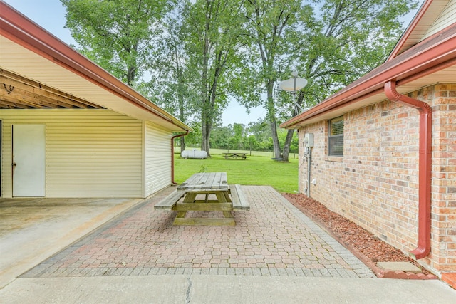 80 Pams Run, Shepherd, TX 77371