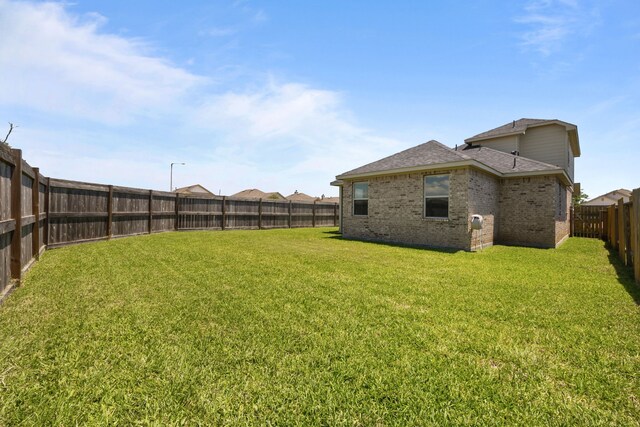 10902 Webber Ln, Texas City, TX 77591 - view of yard