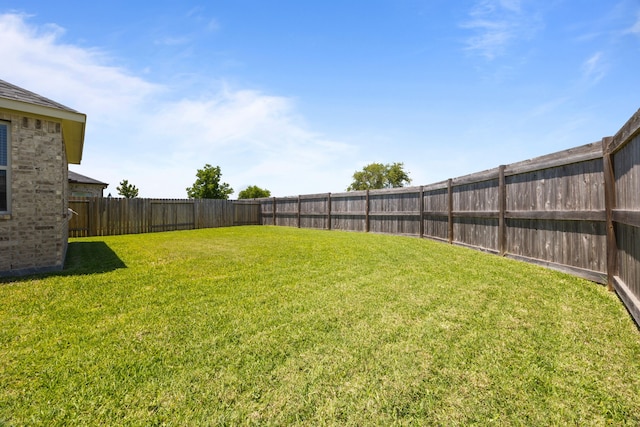 10902 Webber Ln, Texas City, TX 77591 - view of yard