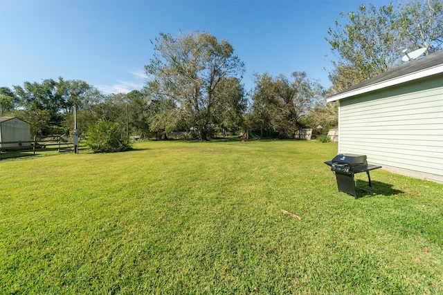 3824 Tower Rd, Santa Fe, TX 77517 - view of yard
