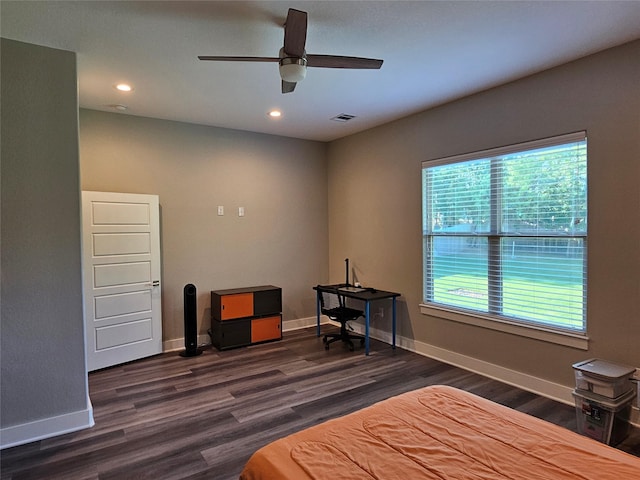 170 Nuuanu Ln, Bastrop, TX 78602 - bedroom with recessed lighting, dark wood-style flooring, baseboards, and ceiling fan
