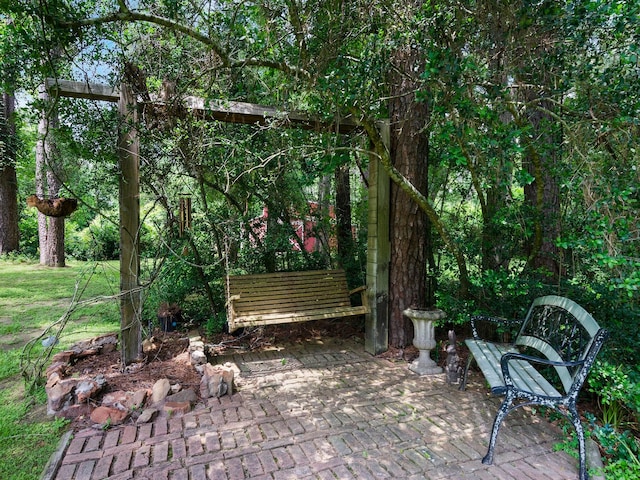 23222 Red Oak Trl, Tomball, TX 77377 - view of community with a patio