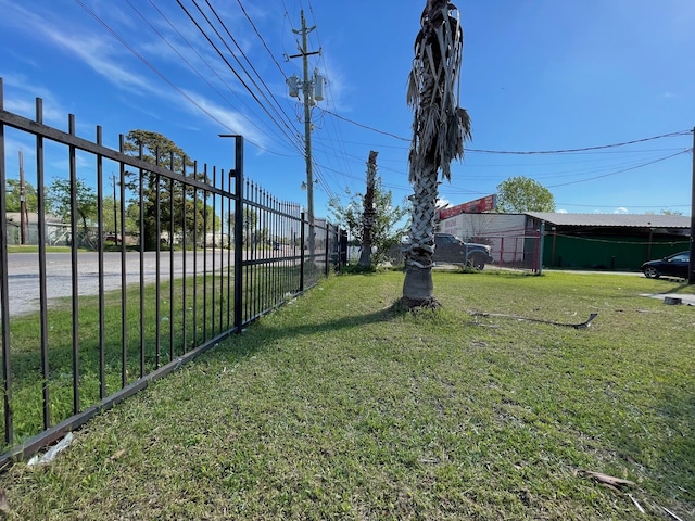16516 Market St, Channelview, TX 77530