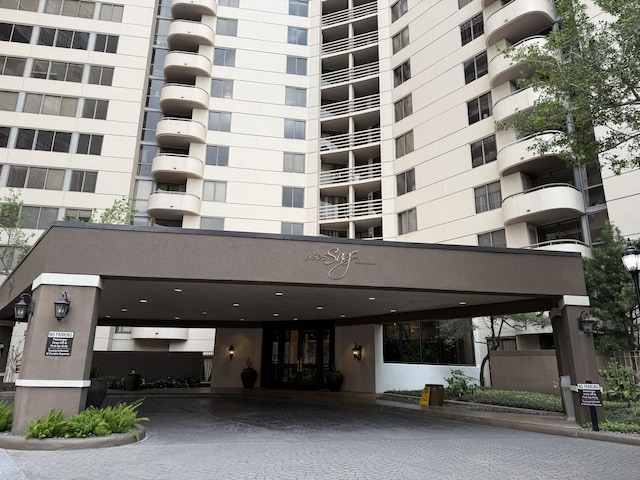 view of building exterior