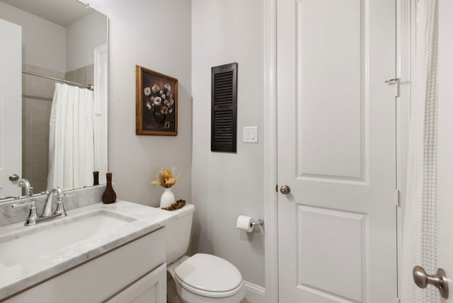 19720 Holly Creek Bnd, Magnolia, TX 77355 - full bathroom with vanity, toilet, and curtained shower