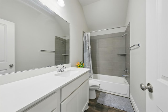1722 Country Air Ln, Missouri City, TX 77459 - full bath with wood finished floors, toilet, shower / tub combo with curtain, vanity, and baseboards