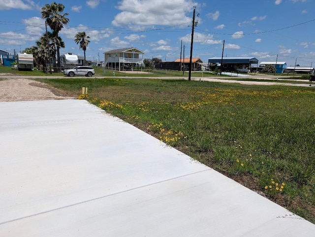204 Dolphin Way, Sargent, TX 77414
