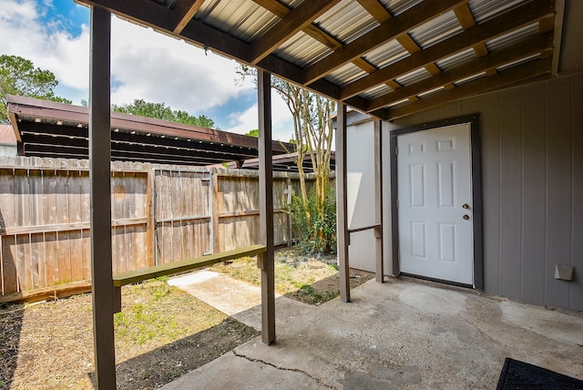 5809 Village Forest Ct, Houston, TX 77092 - view of patio featuring fence