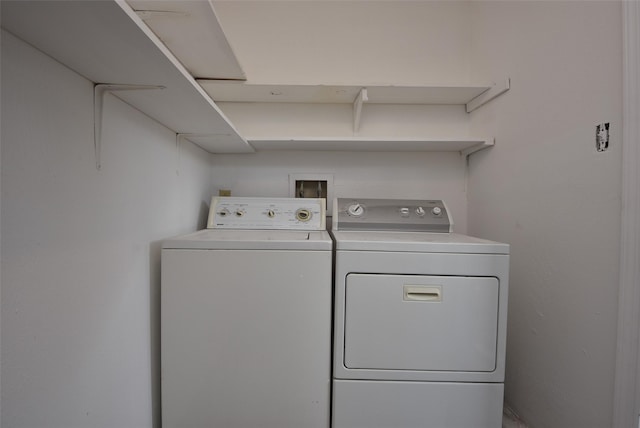 5809 Village Forest Ct, Houston, TX 77092 - clothes washing area with washer and clothes dryer