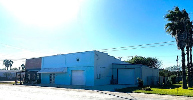 316 S Main St, Seadrift, TX 77983 - view of outbuilding