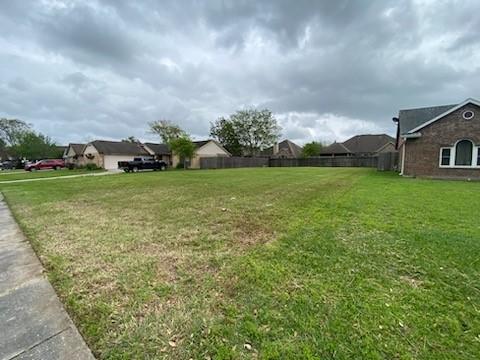 2925 Forest Hills Dr, League City, TX 77573 - photo 5