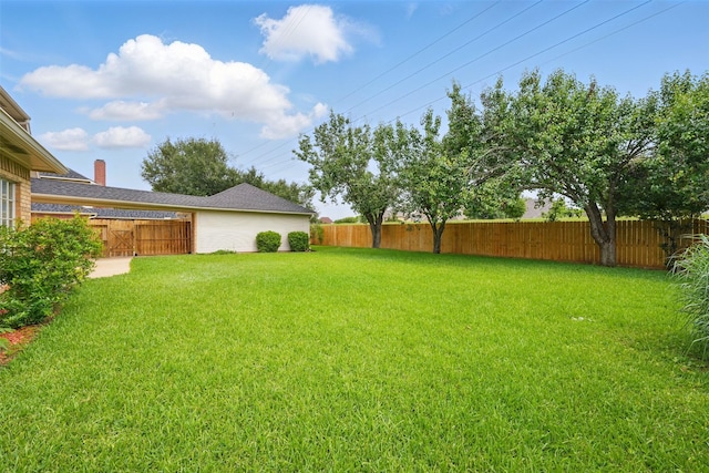 4027 Austin Meadow Dr, Sugar Land, TX 77479 - view of yard