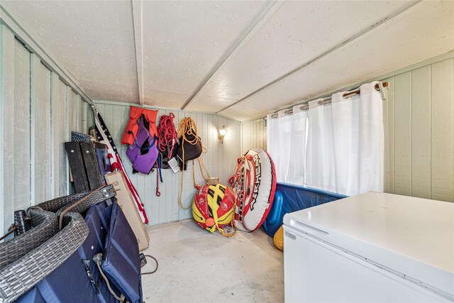 20316 County Road 510b, Brazoria, TX 77422 - view of storage room