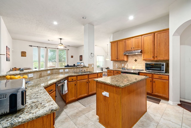852 Shoal Pointe Ln, League City, TX 77573 - photo 6