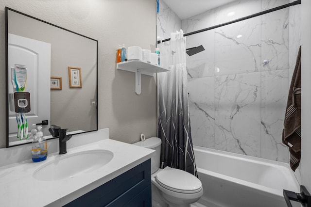 16709 W Rayburn Dr, Conroe, TX 77302 - full bath with toilet, shower / bathtub combination with curtain, and vanity