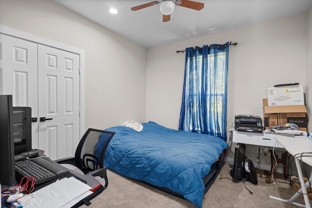 16709 W Rayburn Dr, Conroe, TX 77302 - bedroom with carpet flooring, a closet, and ceiling fan