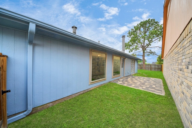 2026 Hickory Glen Dr, Missouri City, TX 77489 - view of yard featuring a patio area