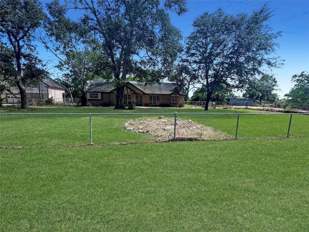 40736 Jozwiak Ln, Hempstead, TX 77445 - photo 1
