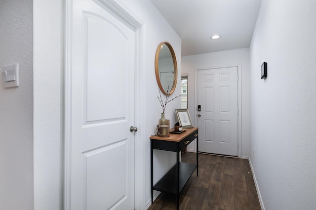 9905 Glenbrook Ln, Magnolia, TX 77354 - entryway with baseboards, dark wood-type flooring, and recessed lighting