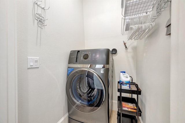 2010 Sabine St, Houston, TX 77007 - laundry area with washer / clothes dryer