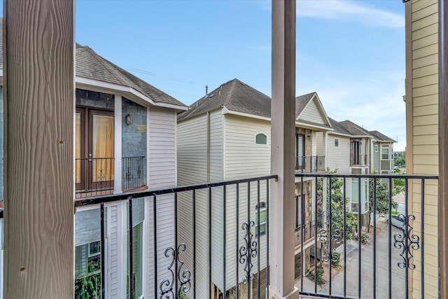 2010 Sabine St, Houston, TX 77007 - view of balcony