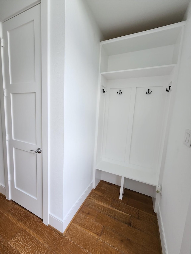 3308 Cardinal Crest Ln, Houston, TX 77080 - mudroom featuring wood finished floors and baseboards
