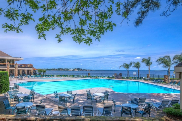 13607 Summer Hill Dr, Montgomery, TX 77356 - view of community pool
