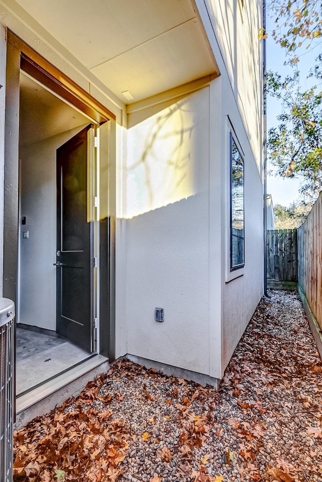2120 Blalock Rd Unit D, Houston, TX 77080 - entrance to property featuring fence