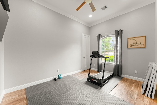 9436 Hufsmith Rd, Tomball, TX 77375 - workout area featuring ceiling fan, ornamental molding, light wood finished floors, baseboards, and recessed lighting