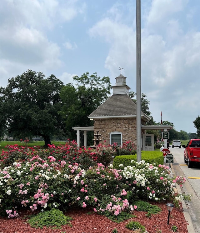 209 Montclaire Dr, West Columbia, TX 77486 - view of building exterior