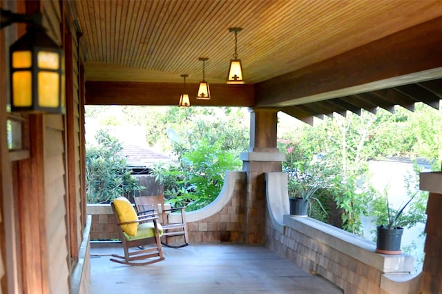 605 Sue St, Houston, TX 77009 - view of covered porch