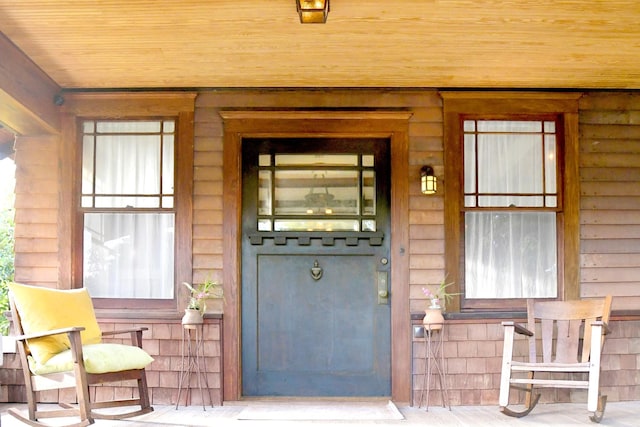 605 Sue St, Houston, TX 77009 - doorway to property with a porch