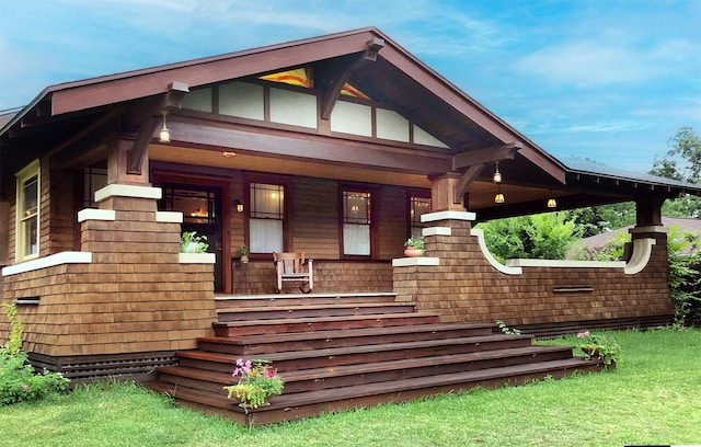605 Sue St, Houston, TX 77009 - view of front facade featuring a porch