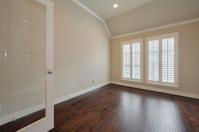 empty room featuring lofted ceiling, ornamental molding, baseboards, dark wood-style floors, and recessed lighting