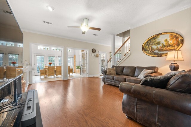 5403 Knoll Terrace Dr, Kingwood, TX 77339 - photo 2