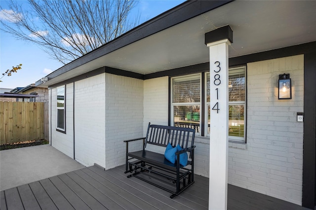3814 Seabrook St, Houston, TX 77021 - view of wooden porch
