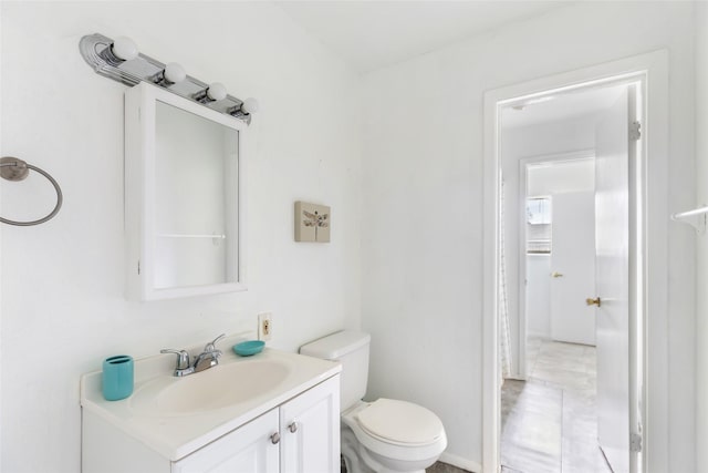 7730 Wickersham Pl, Beaumont, TX 77706 - half bath with vanity and toilet
