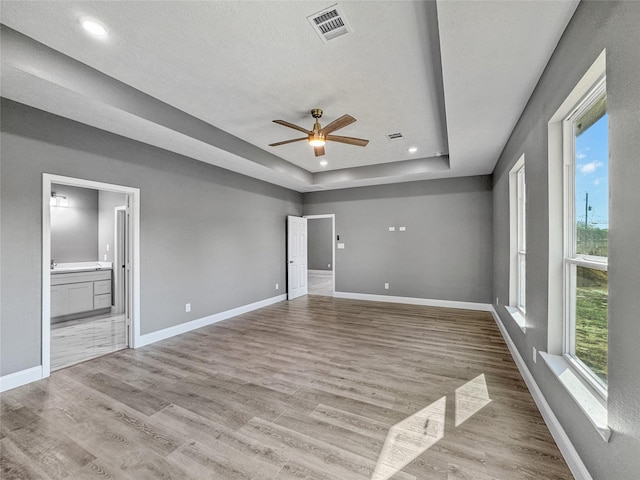 811 E Main St, La Porte, TX 77571 - photo 17