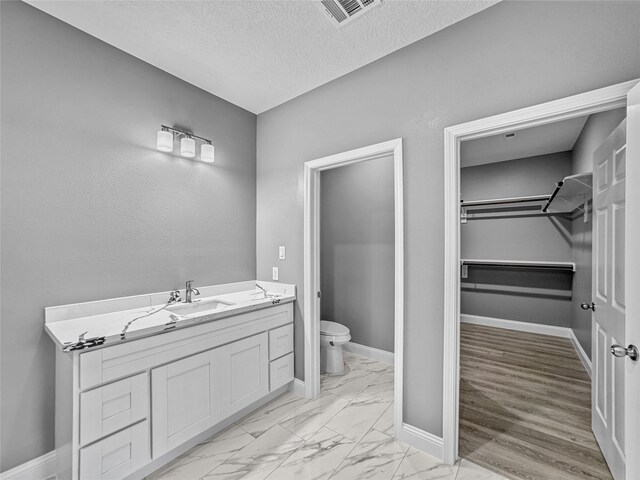 811 E Main St, La Porte, TX 77571 - photo 20