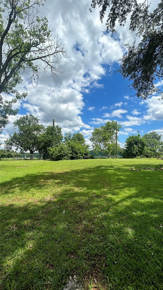 8700 Valley View Ln, Houston, TX 77074