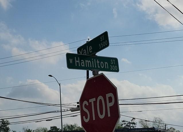 304 W Hamilton St, Houston, TX 77076