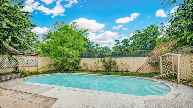 5211 Olympia Fields Ln, Houston, TX 77069 - view of pool featuring a fenced backyard