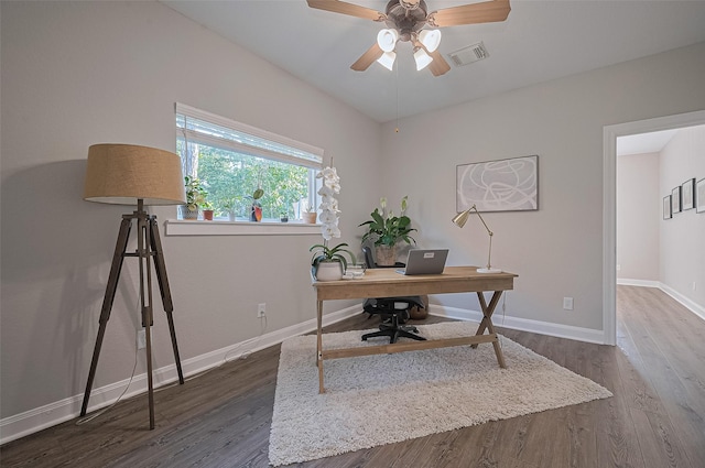 7 Tillamook Ct, Spring, TX 77389 - photo 10