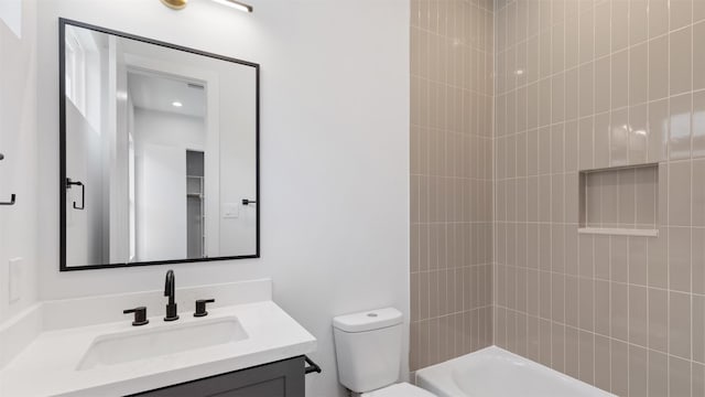3605 Mount Pleasant St, Houston, TX 77021 - bathroom with vanity, toilet, and shower / tub combination