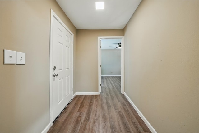 3615 Seabrook St, Houston, TX 77021 - corridor with wood finished floors and baseboards